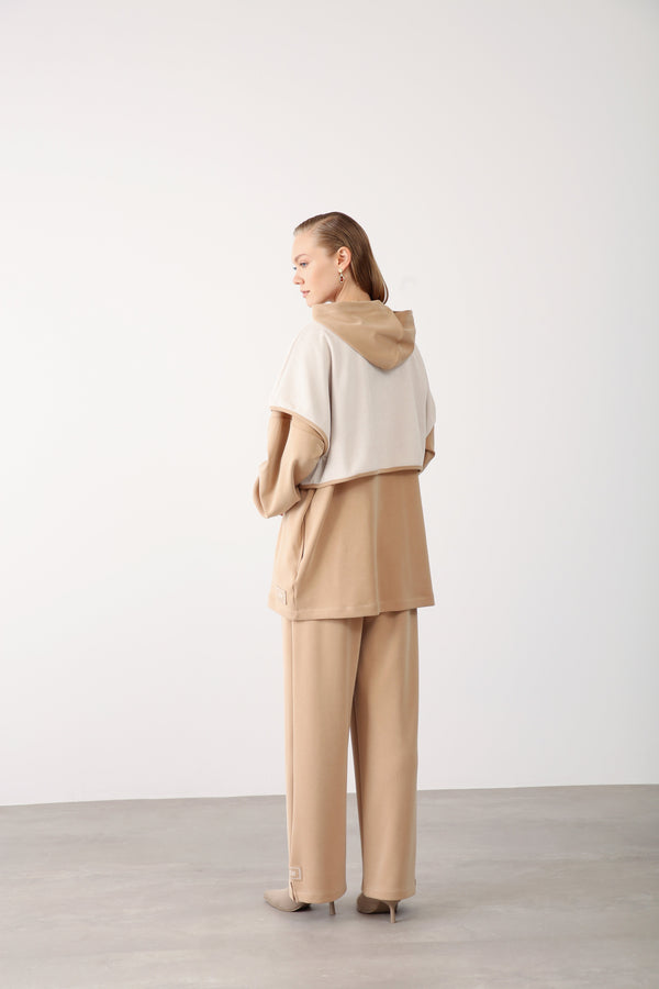 Contrast Hood Zippered Jacket - Camel - QLISHE