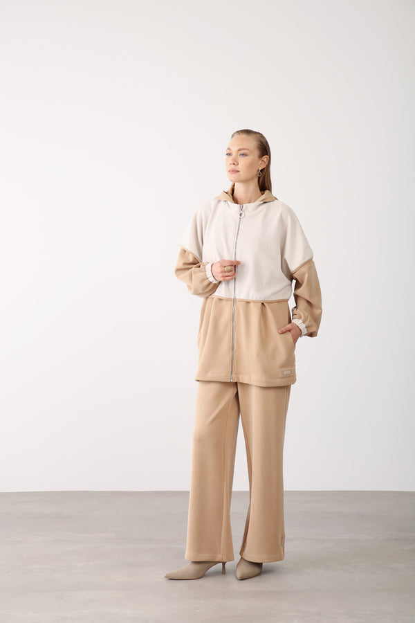 Contrast Hood Zippered Jacket - Camel - QLISHE