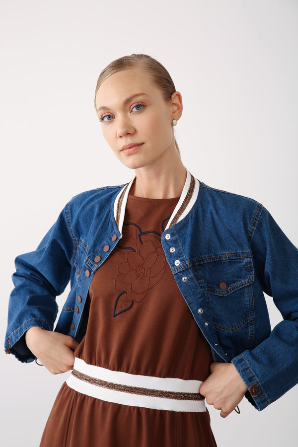 Contrast Waistband And Floral Embroidery Dress - Brown - QLISHE