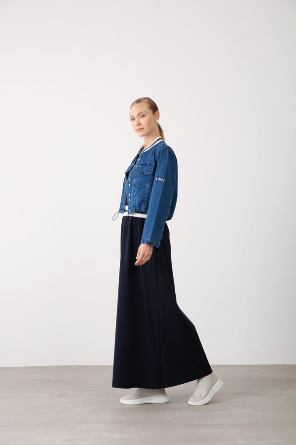 Contrast Waistband And Floral Embroidery Dress - Navy - QLISHE