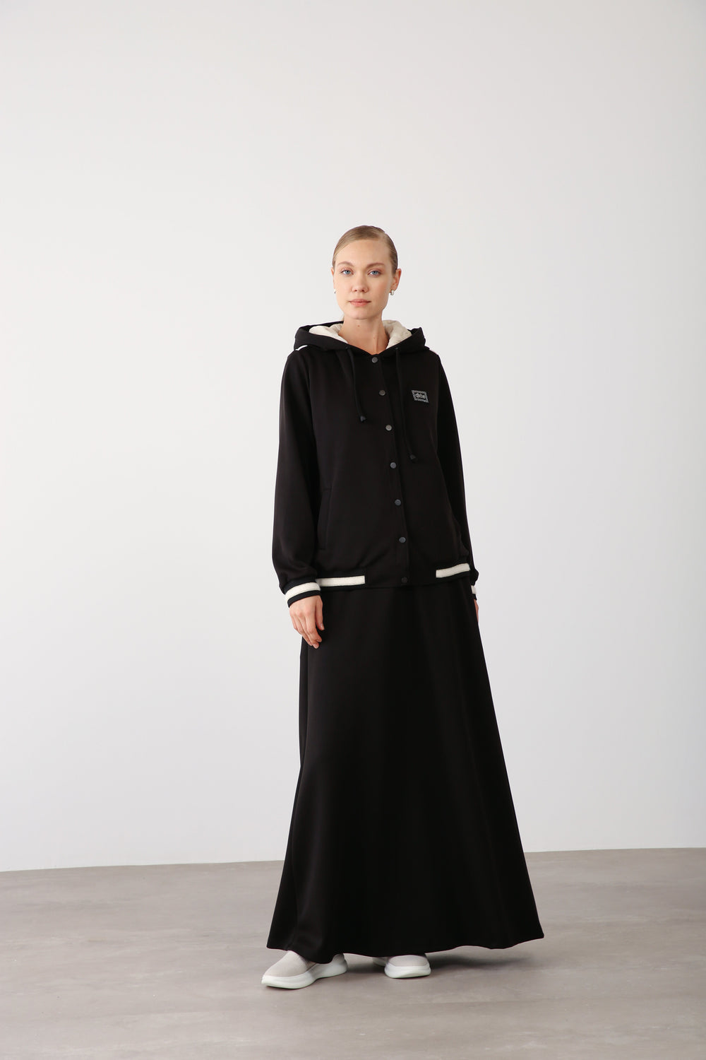 Elastic Waist Comfort Skirt - Black - QLISHE