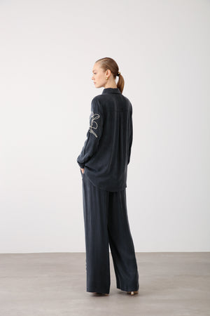 Embroidered Hem Drawstring Pants – Black - QLISHE