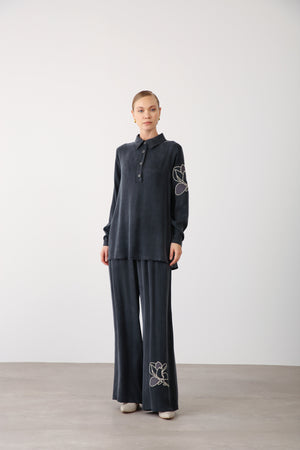 Embroidered Hem Drawstring Pants – Black - QLISHE