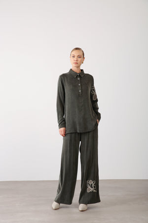 Embroidered Hem Drawstring Pants – Khaki - QLISHE