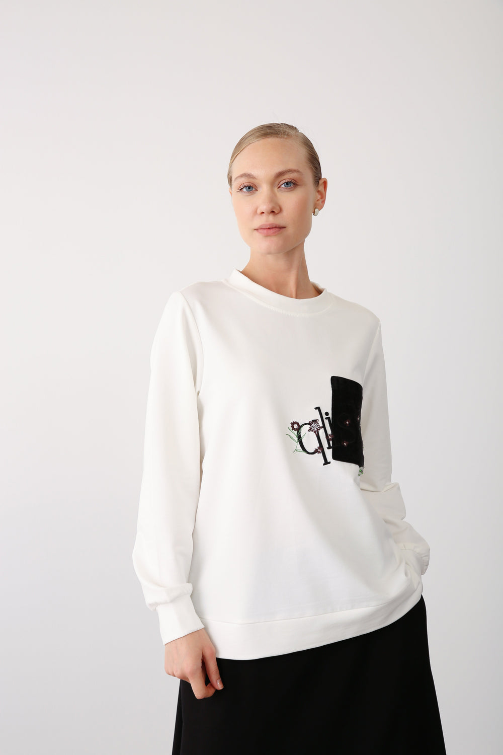 Embroidered Pocket Detail Sweatshirt - Black - QLISHE