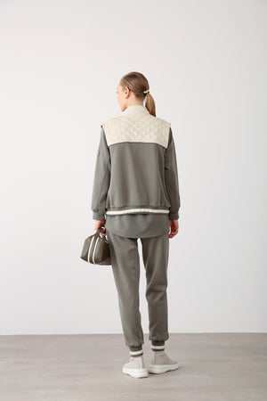 High Neck Contrast Pocket Vest – Khaki - QLISHE