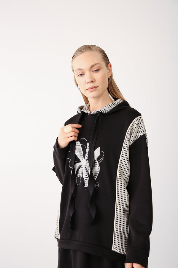 Mesh Detail Hoodie and Contrast Skirt Set - Black - QLISHE