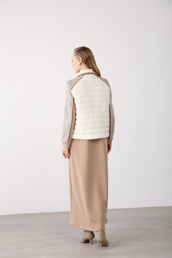 Quilted Panel Chain Detailed Vest - Beige - QLISHE