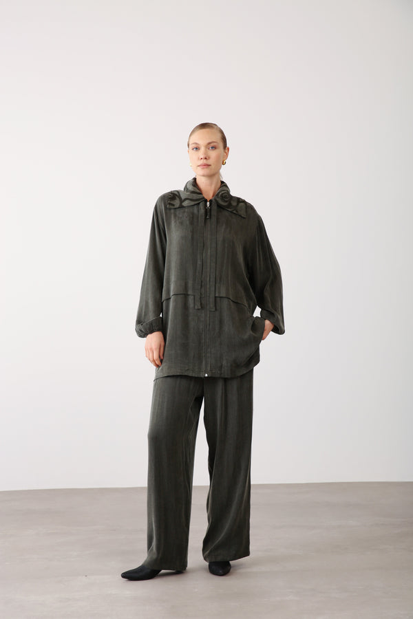 Wide Leg Pants - Khaki - QLISHE