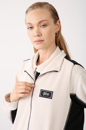 Zip - Up High Collar Vest - Black - QLISHE